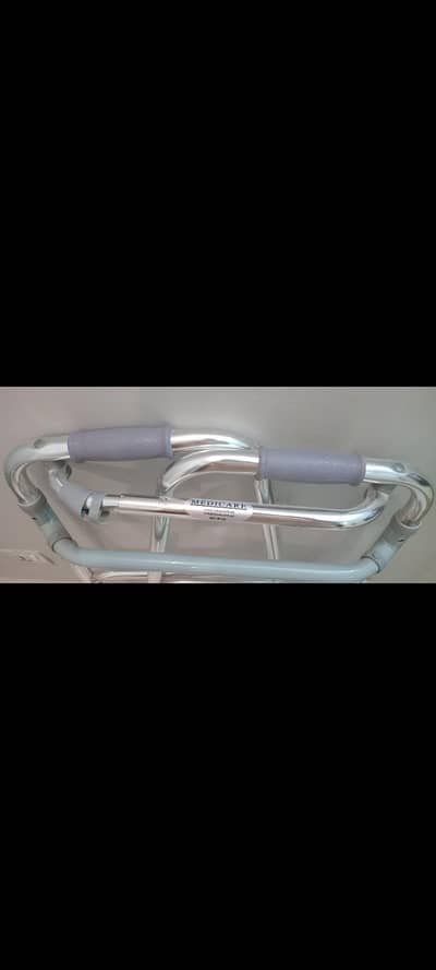 foldable aluminum walker