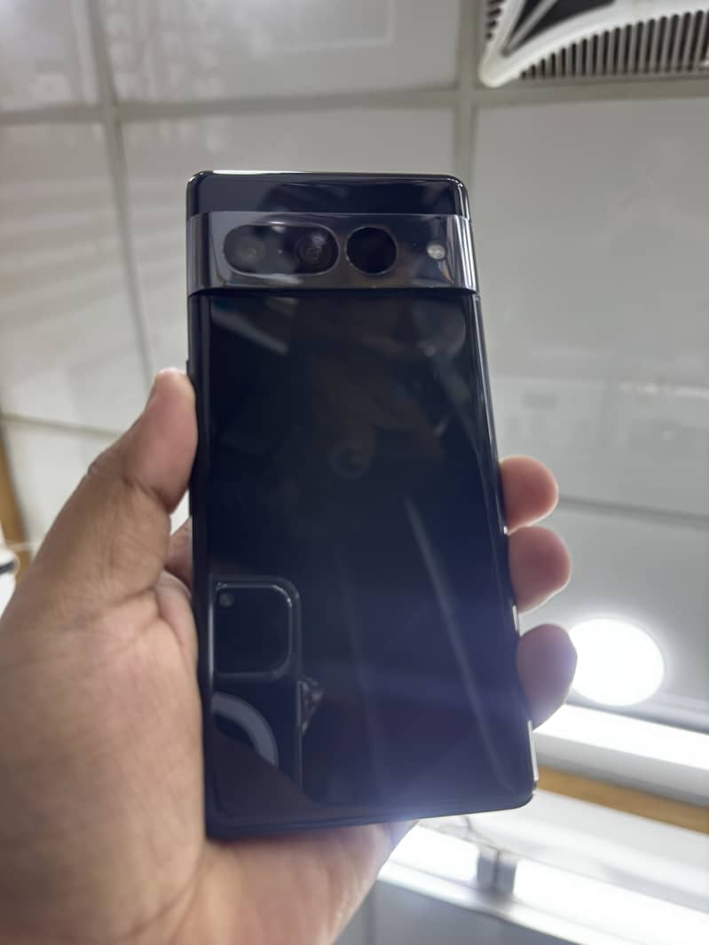 Google Pixel 7 Pro 2