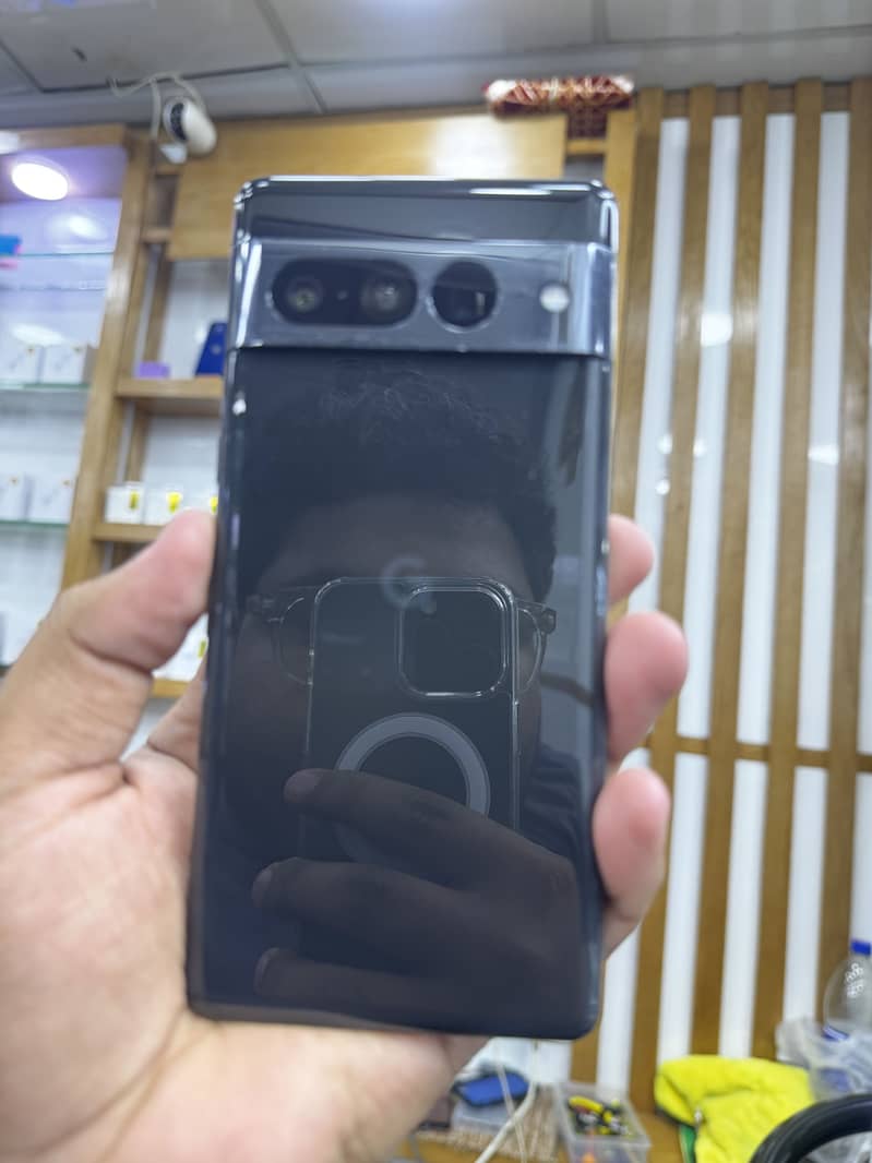 Google Pixel 7 Pro 4