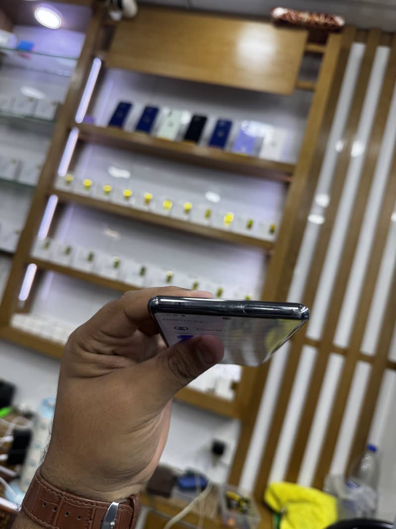 Google Pixel 7 Pro 6