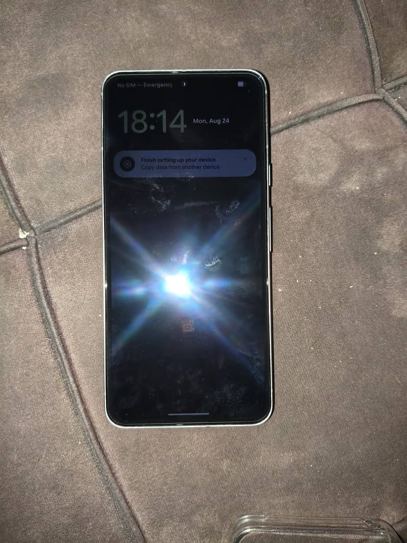 Google Pixel 8 6