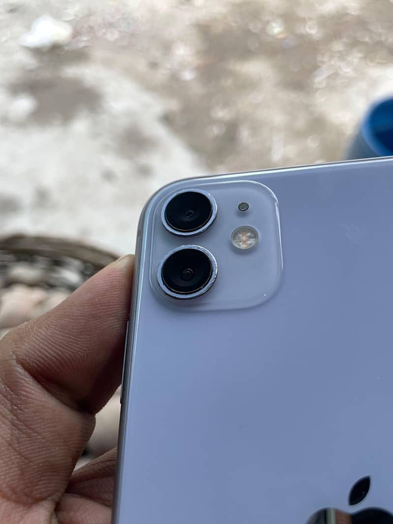 Apple iPhone 11 1