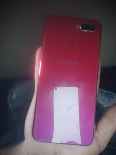 OPPO F9 Pro