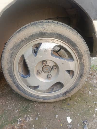 Aloyrim and tyre
