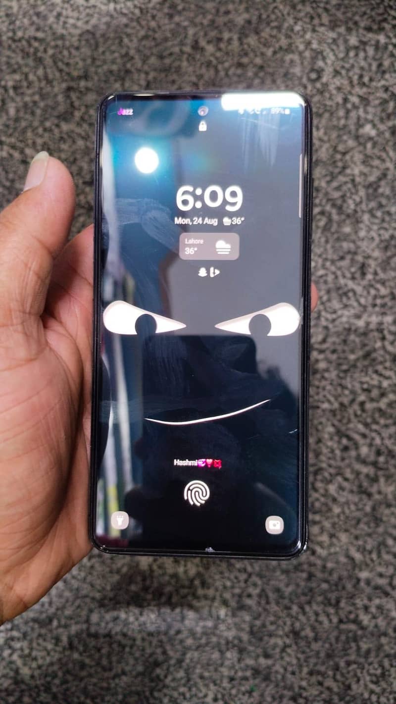Samsung Mobile A52 1