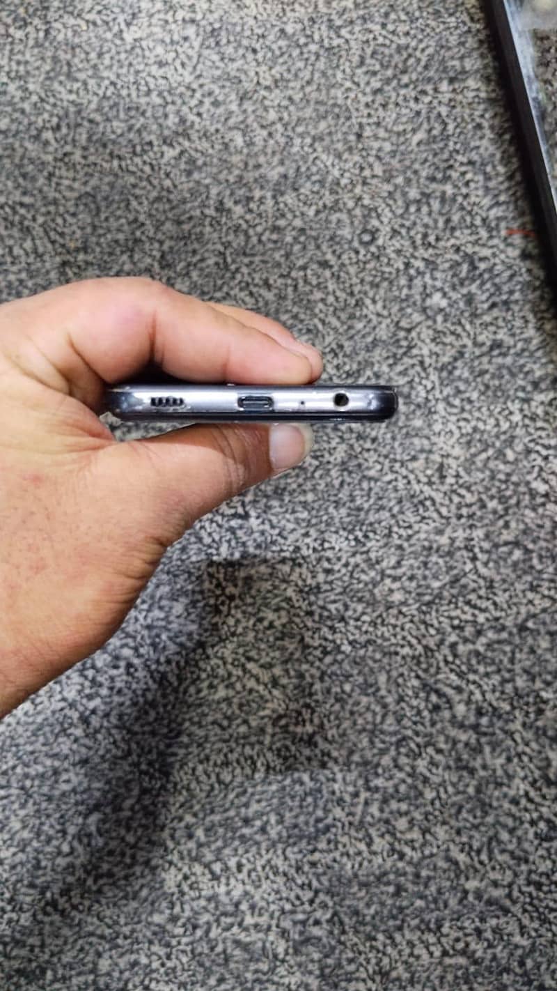 Samsung Mobile A52 2