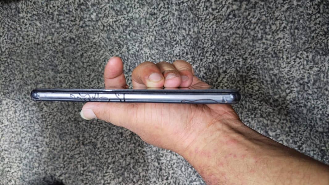 Samsung Mobile A52 3