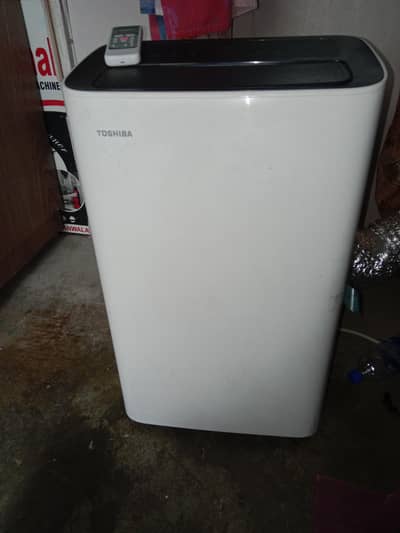 Toshiba 1 Ton portable Ac