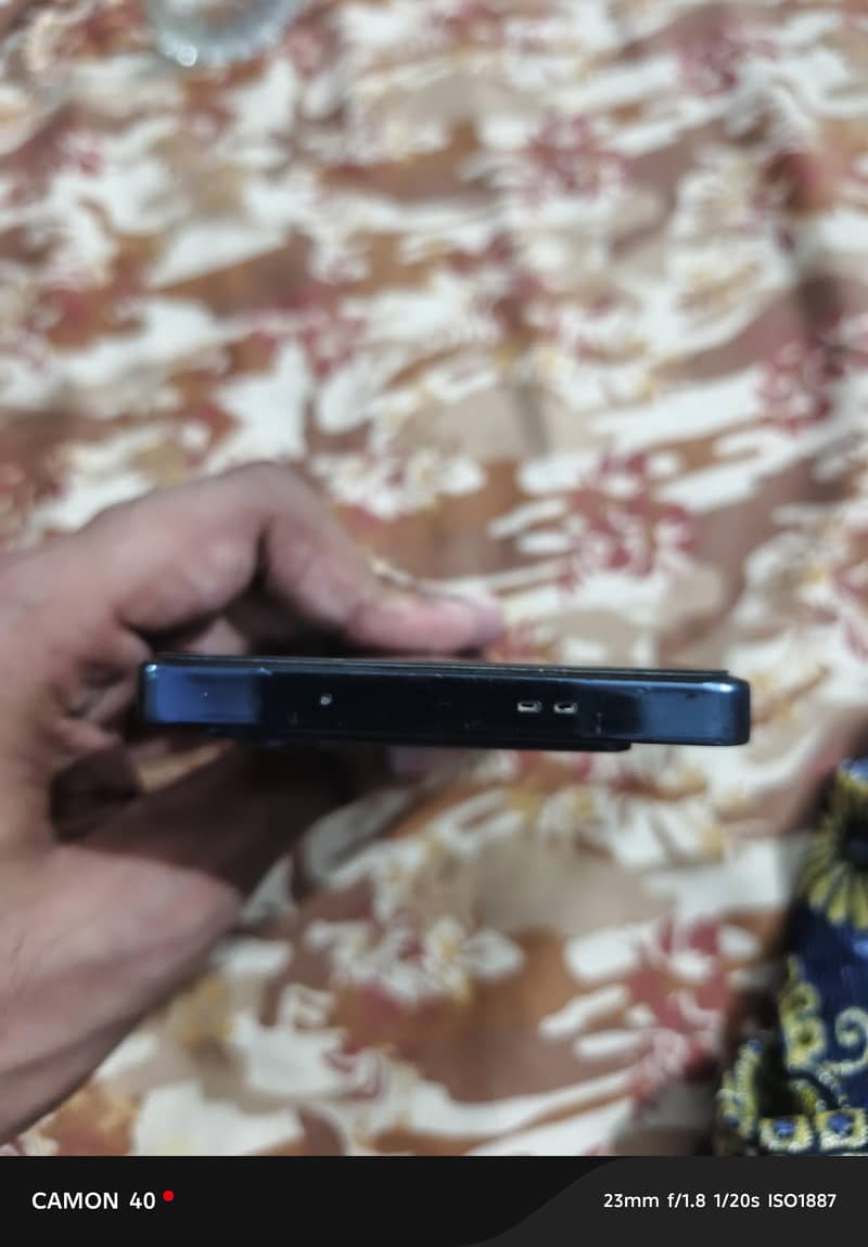Infinix Note 40 5