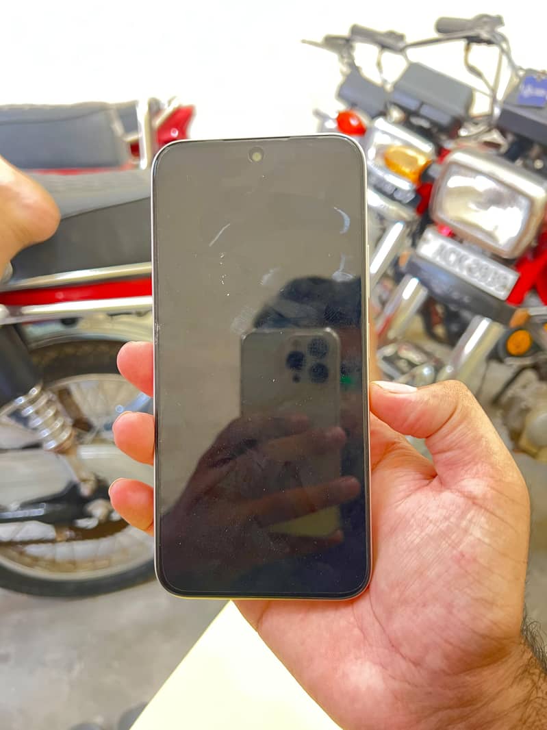 OPPO A6 1