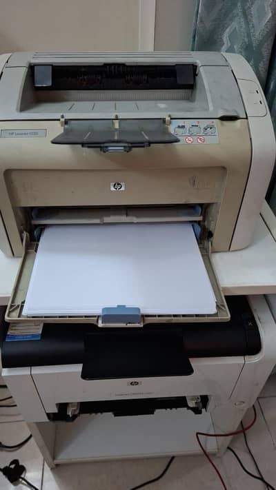 HP. Laser jet 1020 black & White printer working