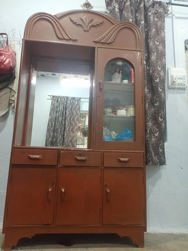 dressing table 0