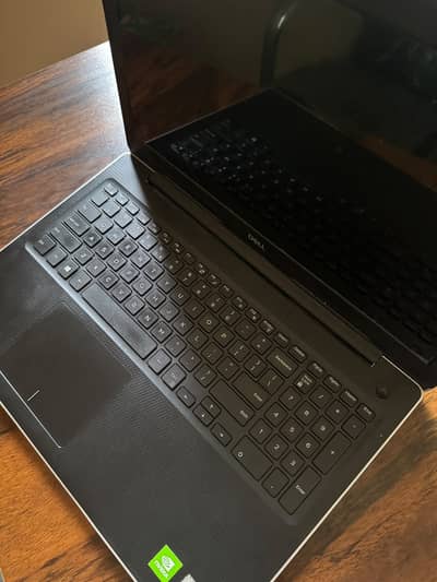 Dell Inspiron 3593