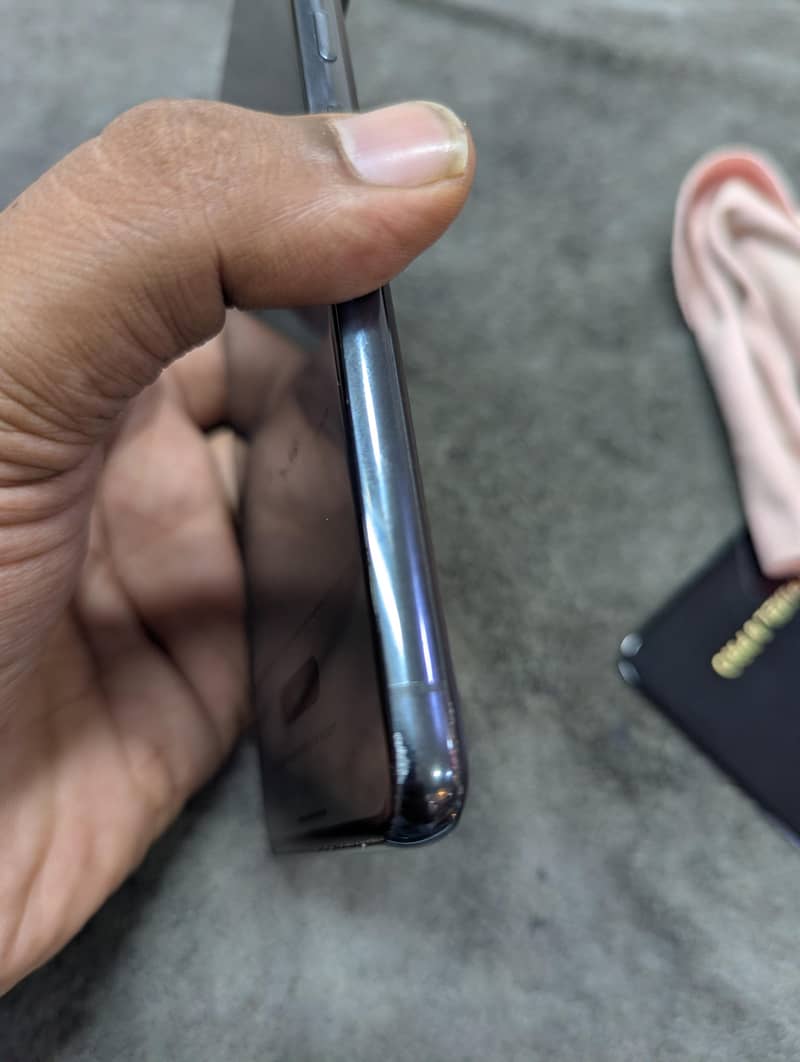 Google Pixel 8 Pro 3