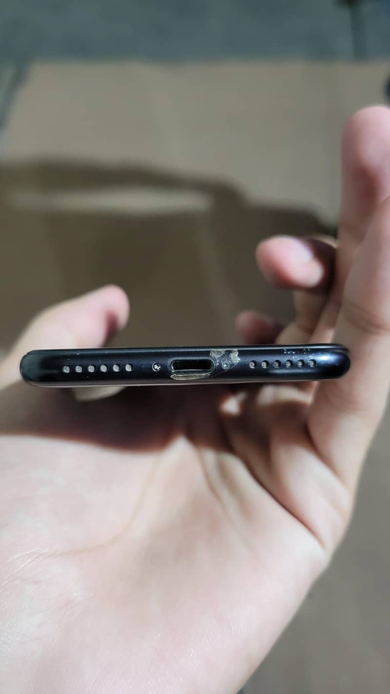 Apple iPhone SE 4