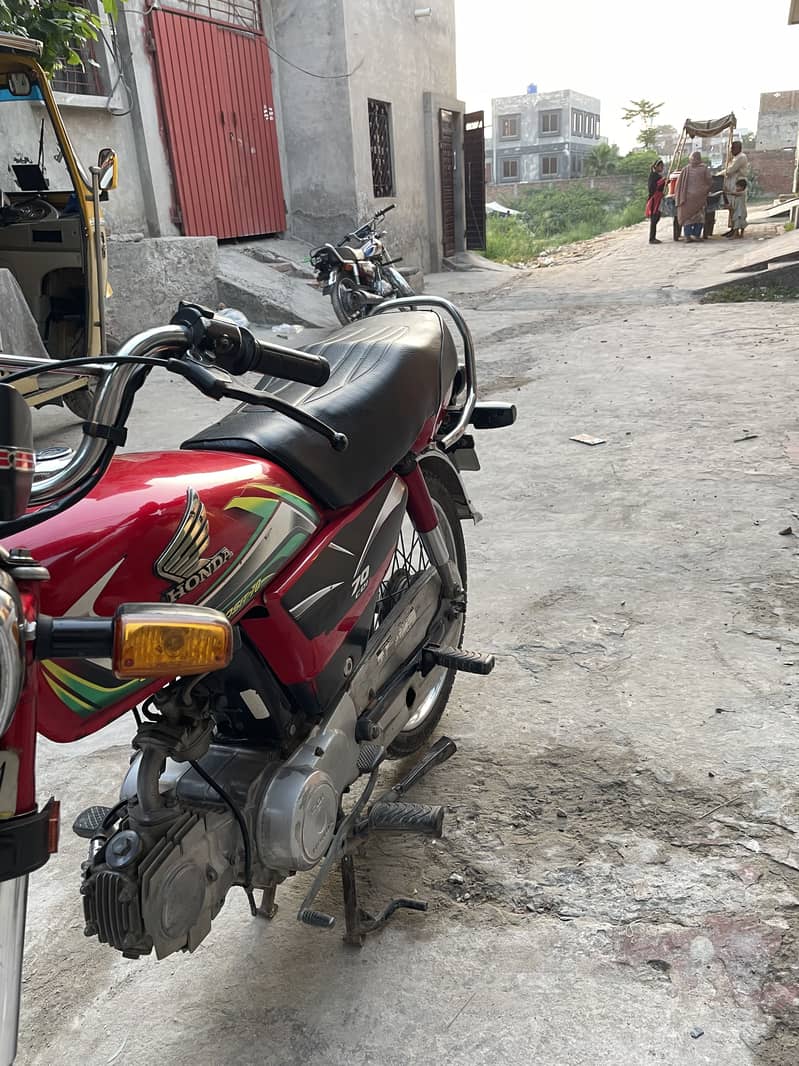Honda CD 70 2