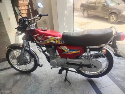 Honda CG 125 2025