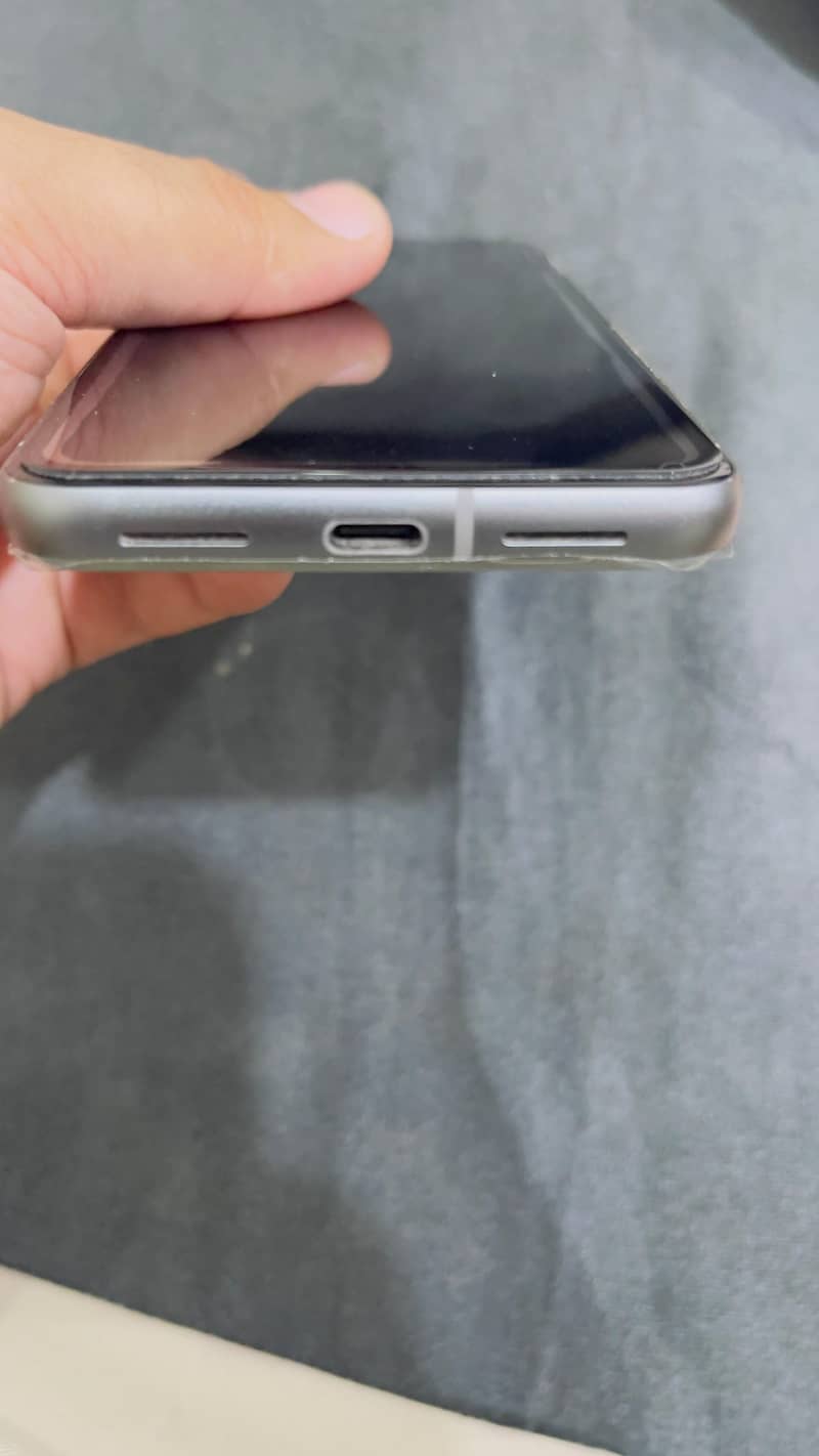 Google Pixel 8 1