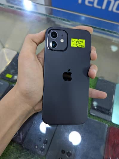 Apple iPhone 12