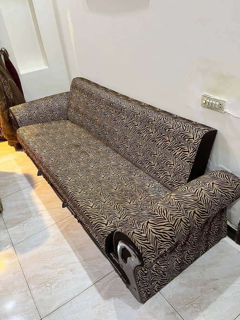 Sofa come bed 0