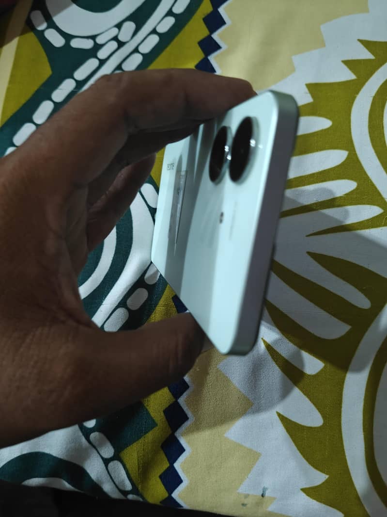 Realme Note 60x 2