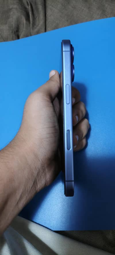 Apple iPhone 16 UNIQUE COLOUR MOST DEMANDING COLOUR