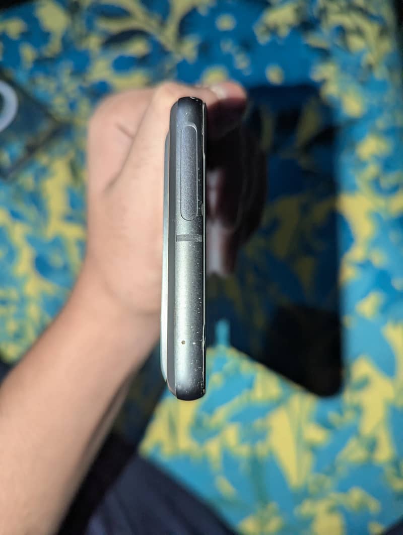 Google Pixel 7 5