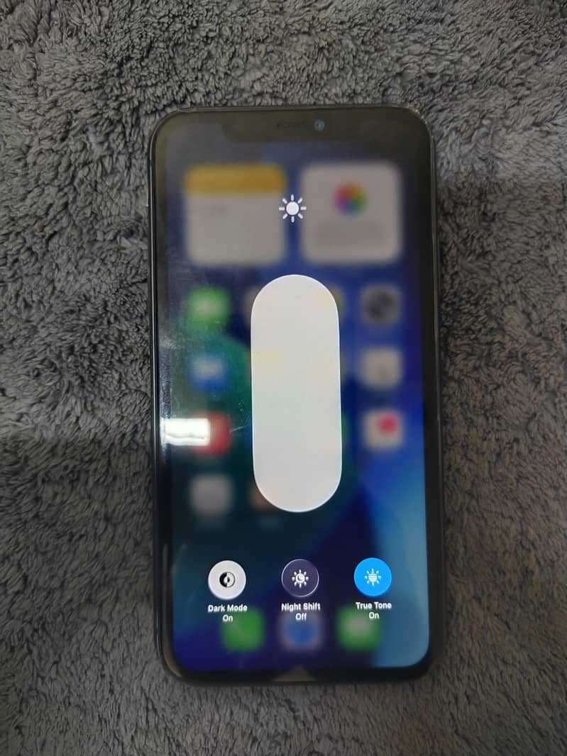 Apple iPhone 11 5