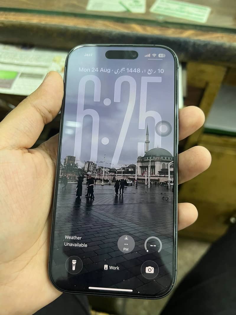 Apple iPhone 17 0