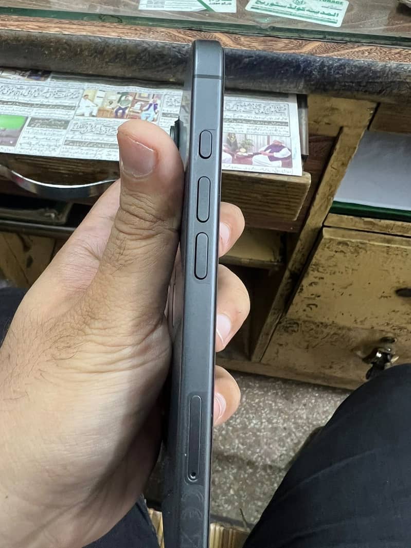 Apple iPhone 17 2