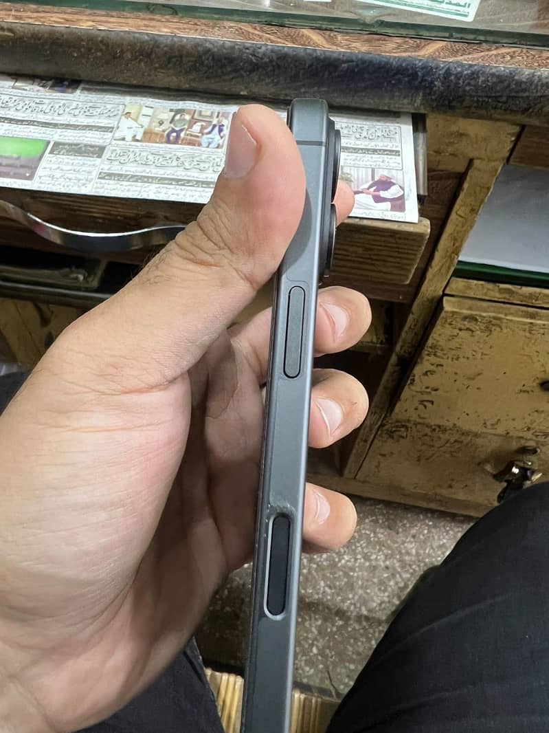 Apple iPhone 17 3