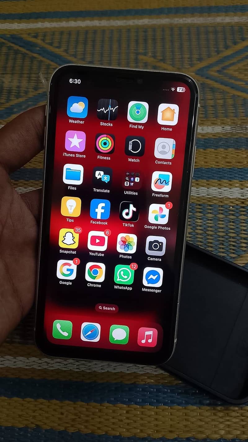 Apple iPhone 11 5