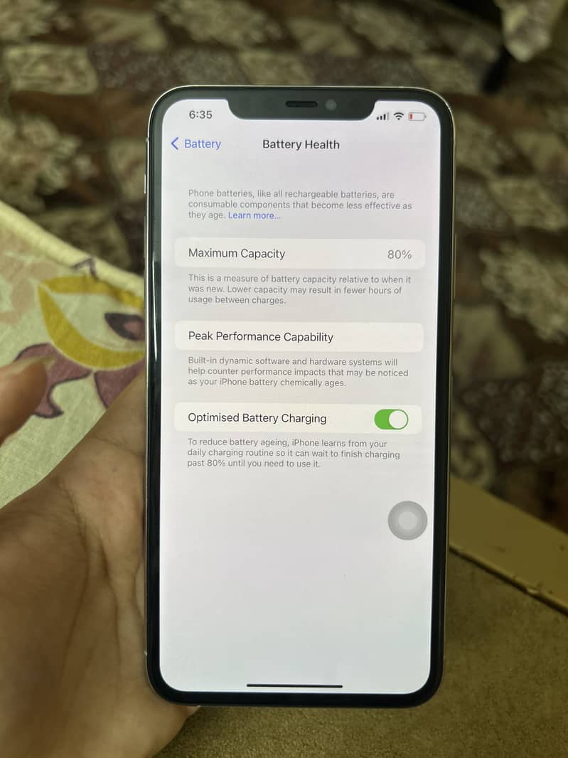 Apple iPhone 11 3