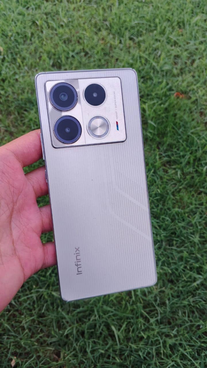 Infinix Note 40 2