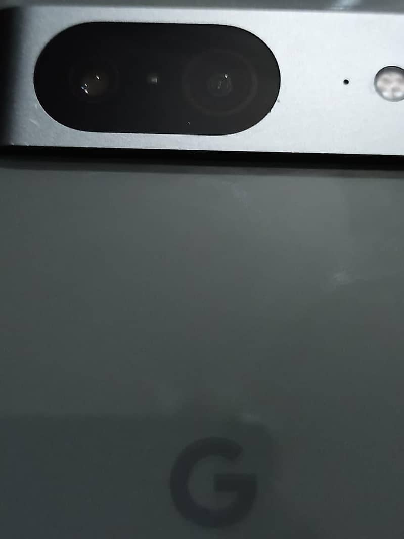 Google pixel 8 3
