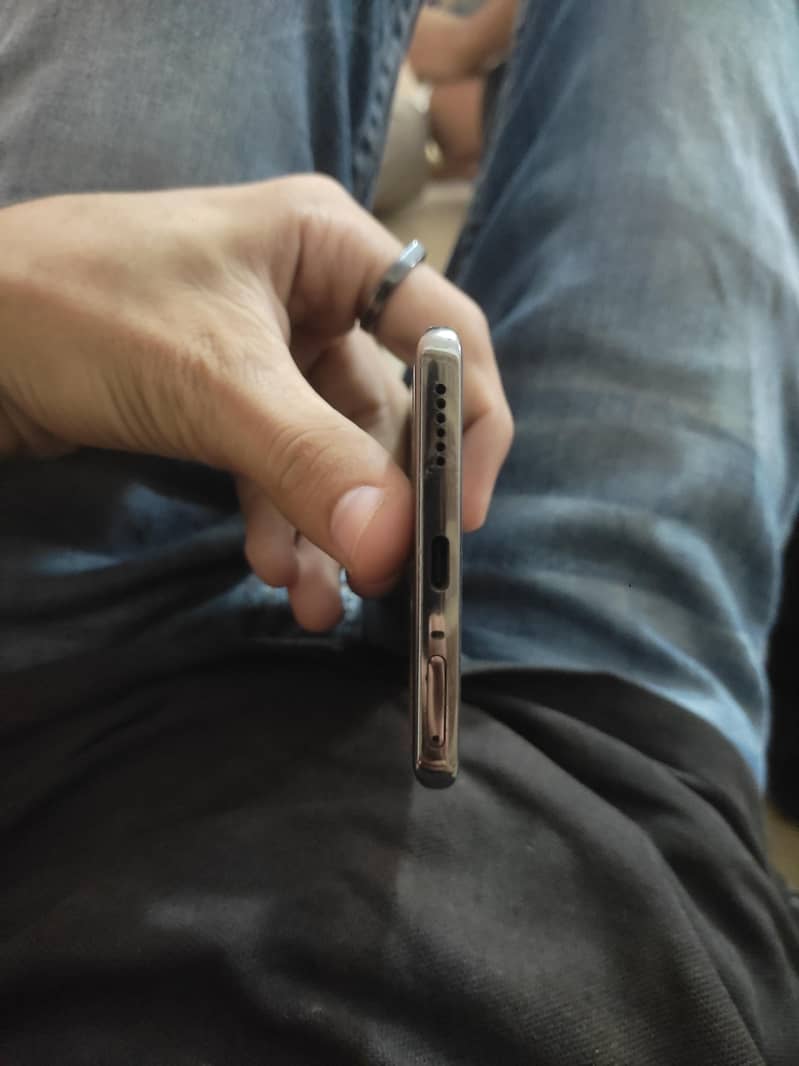 Tecno CAMON 40 Pro 2