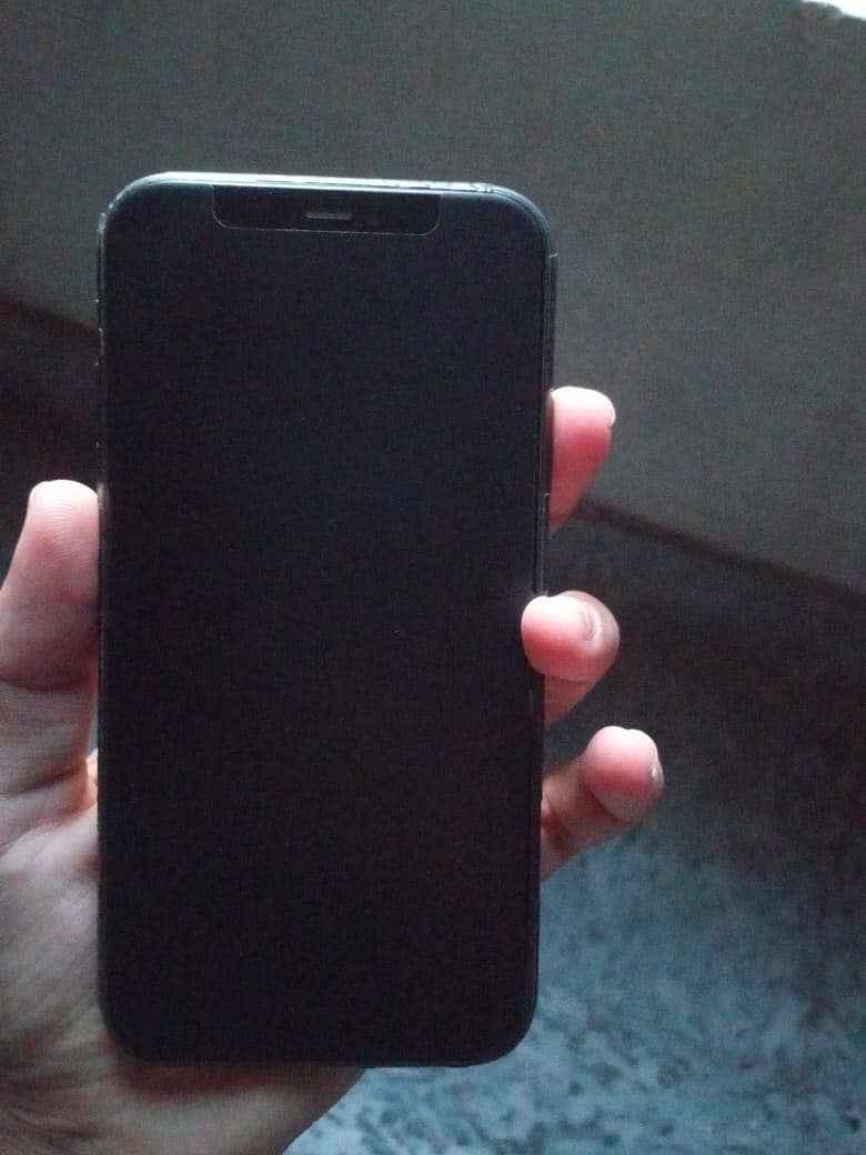 Apple iPhone 11 2