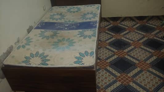 Single Wooden Bed with Karachi Foam Mattress