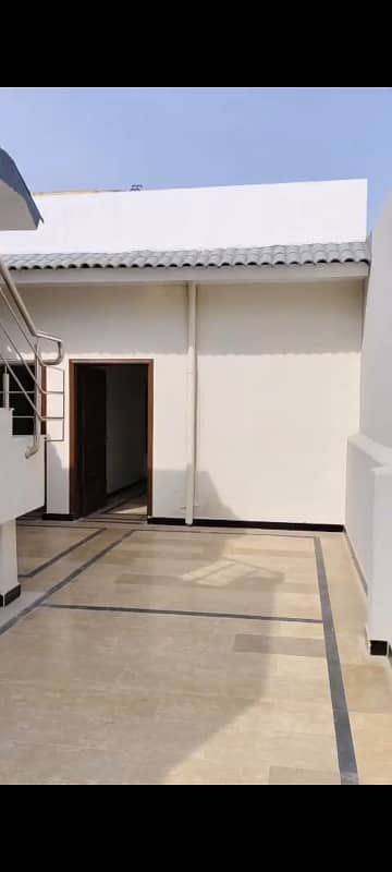 5 marla 2nd floor two beds available for rent in Ghauri town phase 4A