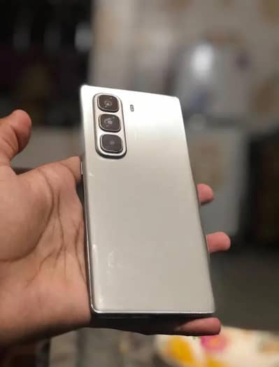 Infinix Hot 50 Pro Plus 8+8/256