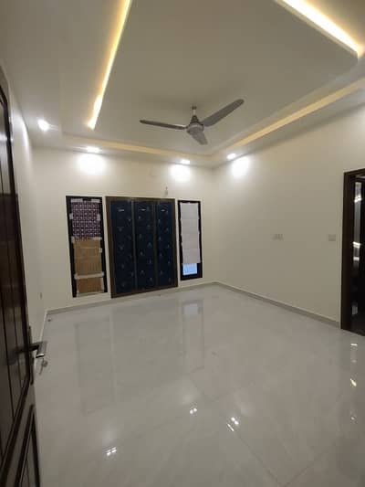 WELL MAINTAINED HOUSE FOR RENT