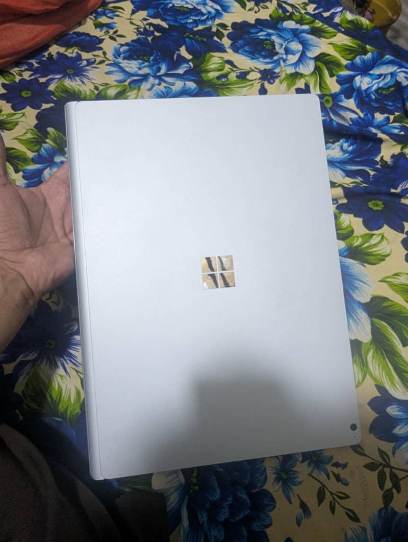 Microsoft surfacebook 3 3
