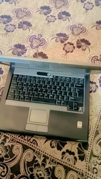 Laptop for argent sell