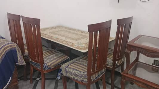 Dinning Table with chairs