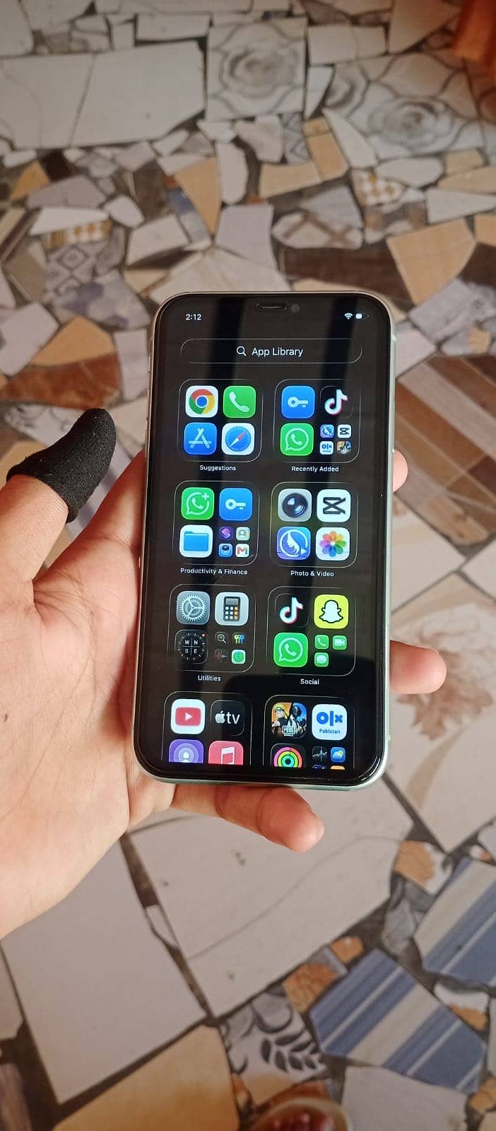 Apple iPhone 11 2