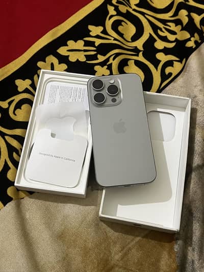 Apple iPhone 15 Pro 10/10