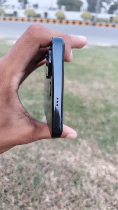 Tecno CAMON 20