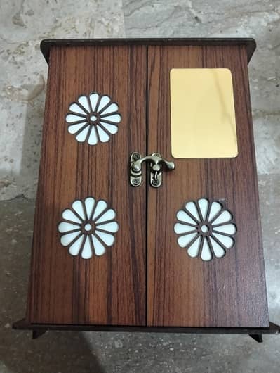 Wooden Almirah Toy