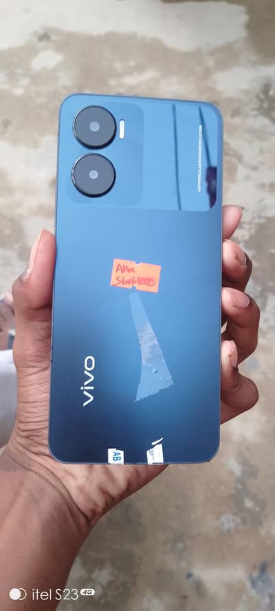 Vivo Y56