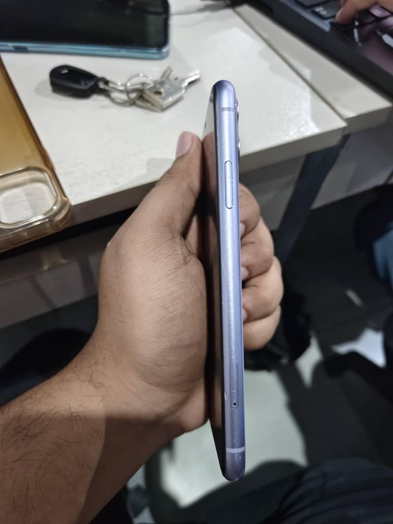 Apple iPhone 11 2